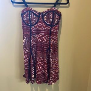 Cotton & spandex to hug all the right places. Great night or day⭐️⛱️